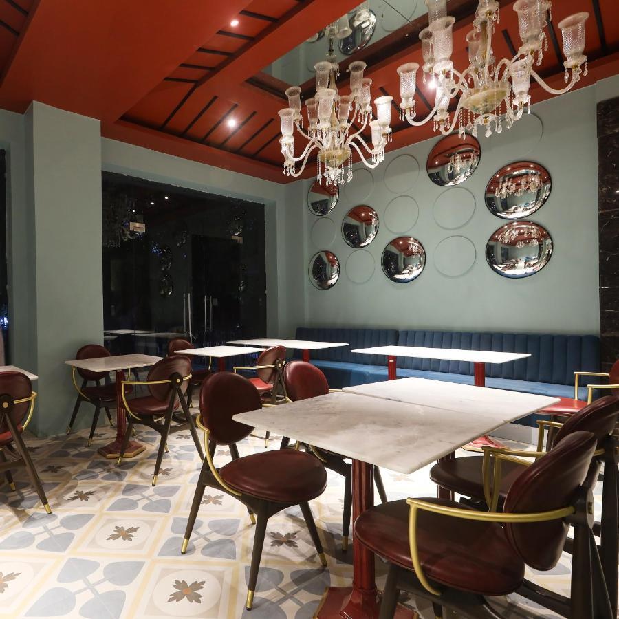 The Saga Hotel Nowe Delhi Zewnętrze zdjęcie